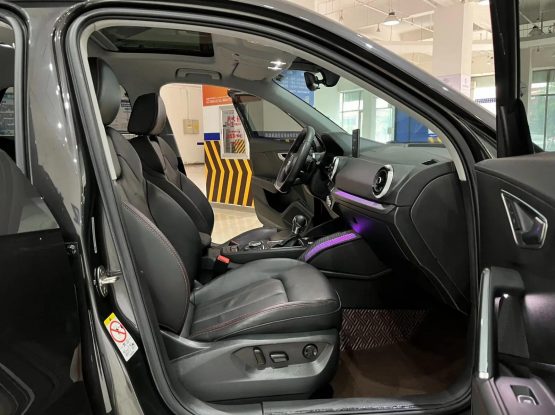Audi Q2 L 36700 (12)