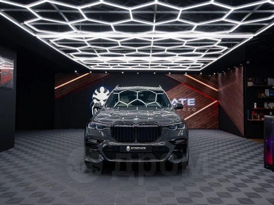 BMW X7 (10)