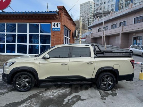 SsangYong Rexton Sports Khan (10)