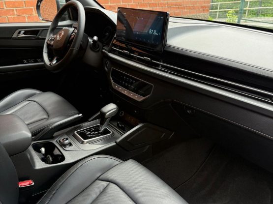 SsangYong Rexton Sports Khan (29)
