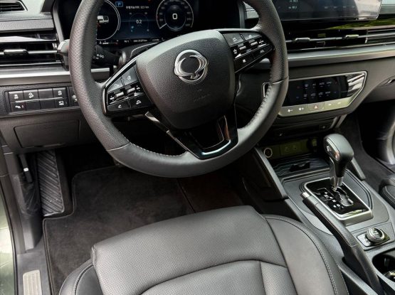 SsangYong Rexton Sports Khan (3)