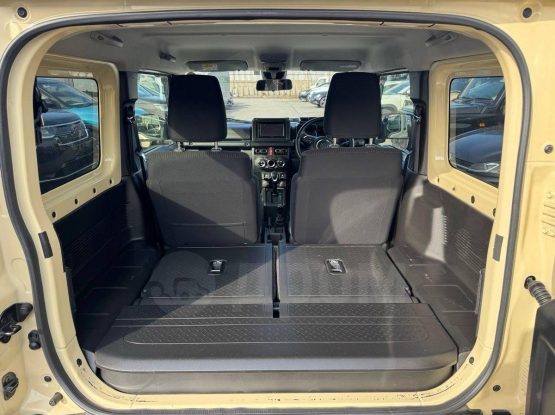 Suzuki Jimny Sierra (10)