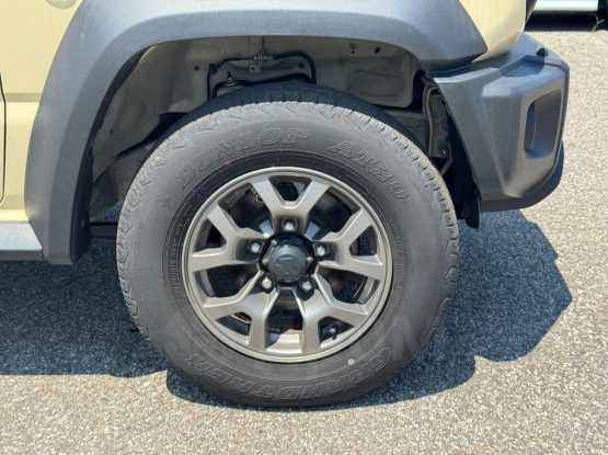 Suzuki Jimny Sierra 11000 (16)