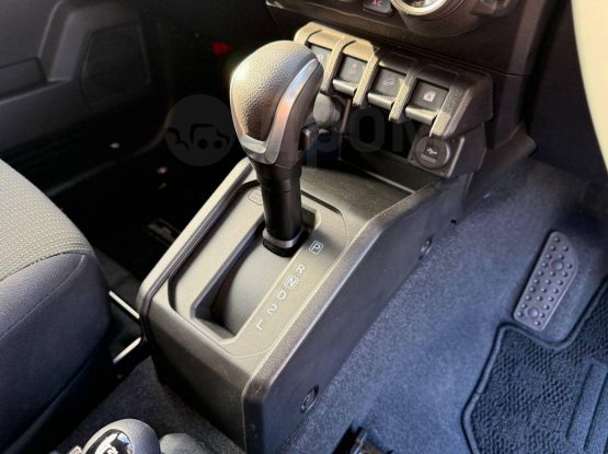 Suzuki Jimny Sierra 12000 (26)