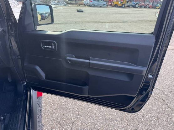 Suzuki Jimny Sierra (14)