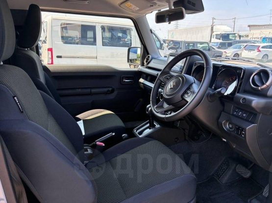 Suzuki Jimny Sierra 14000 (24)