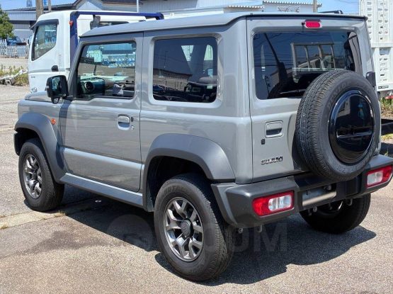 Suzuki Jimny Sierra 14000 (9)