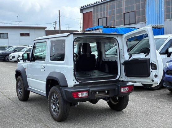 Suzuki Jimny Sierra 19000 (18)