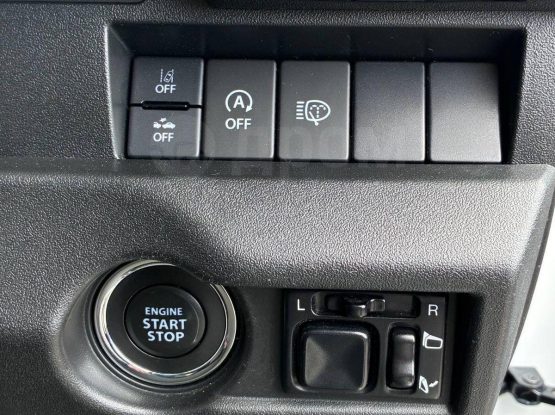 Suzuki Jimny Sierra 19000 (9)