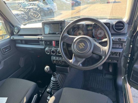 Suzuki Jimny Sierra (2)