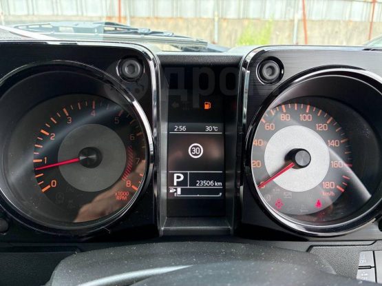 Suzuki Jimny Sierra 23000 (35)