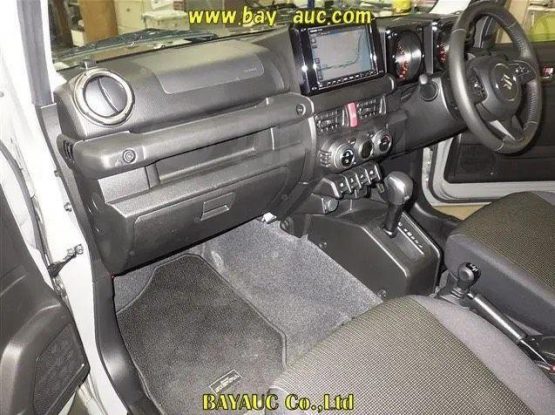 Suzuki Jimny Sierra 23000 (5)