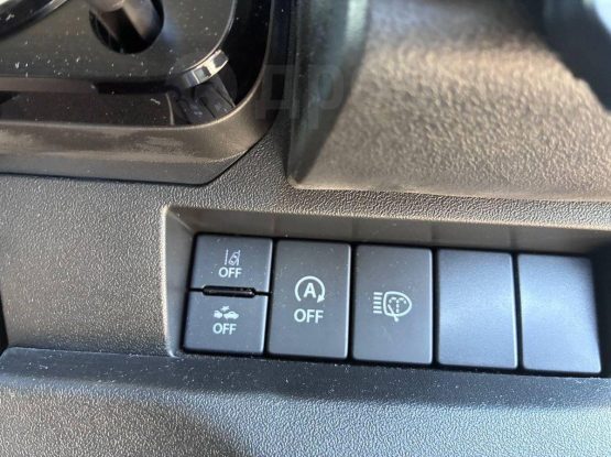 Suzuki Jimny Sierra 27000 (10)
