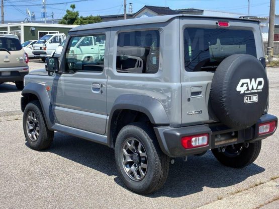 Suzuki Jimny Sierra 27000 (12)