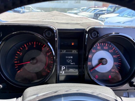 Suzuki Jimny Sierra 29000 (29)
