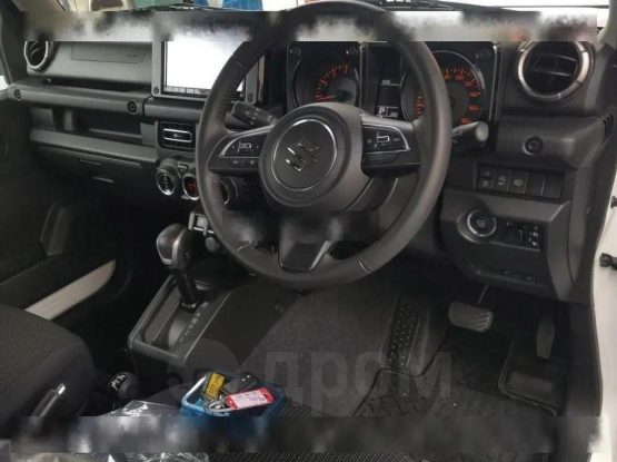 Suzuki Jimny Sierra 32000 (4)