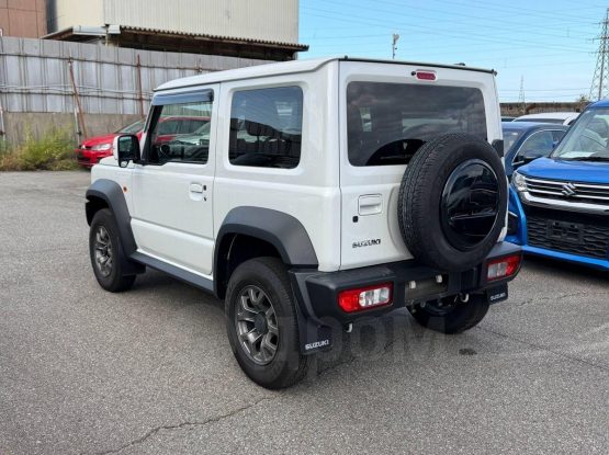 Suzuki Jimny Sierra 32000 (7)