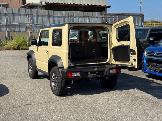 Suzuki Jimny Sierra 7000 (14)