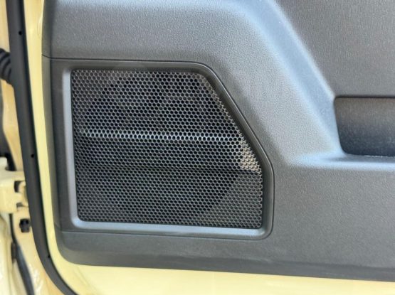 Suzuki Jimny Sierra 7000 (30)