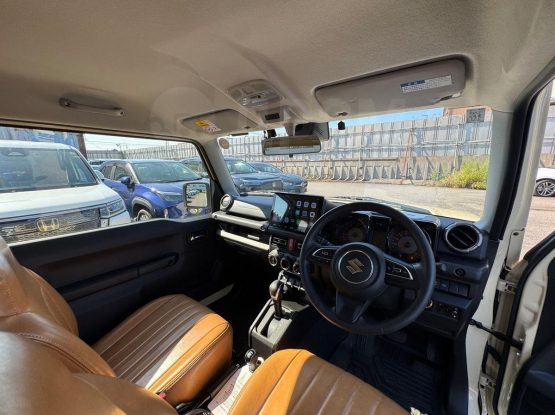 Suzuki Jimny Sierra 7000 (32)
