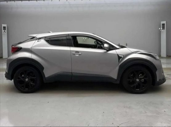 Toyota C-HR 18000 (11)