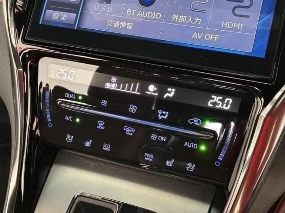Toyota Harrier 51000 (11)