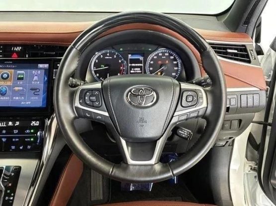 Toyota Harrier 51000 (2)