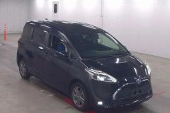 Toyota Sienta 29000 (1)